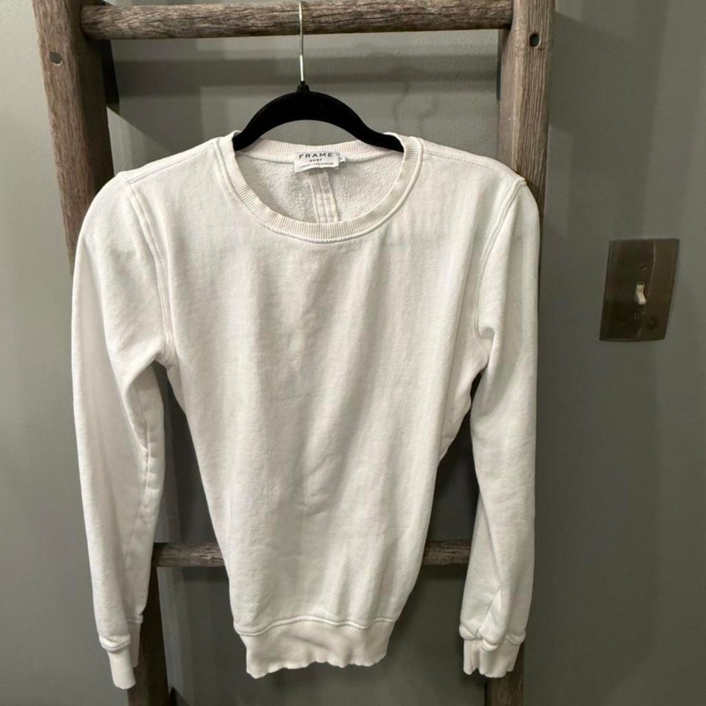 Frame tapered white long sleeve crew Size S